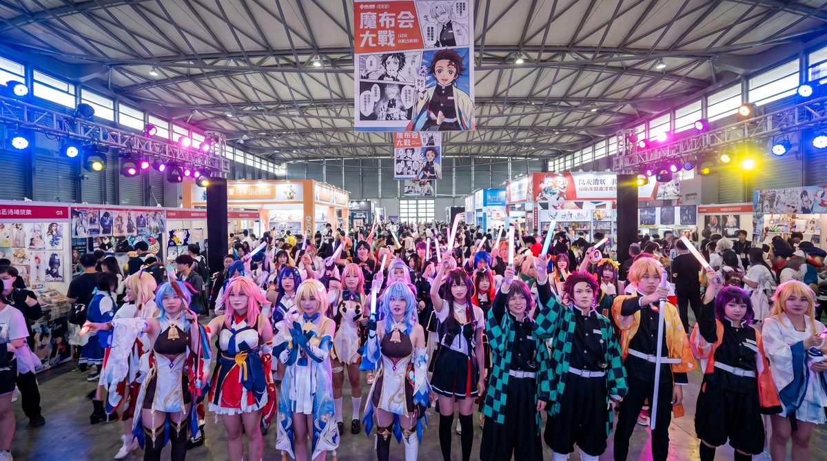 乱伦乱伦cosplay视频大赛获奖作品集锦